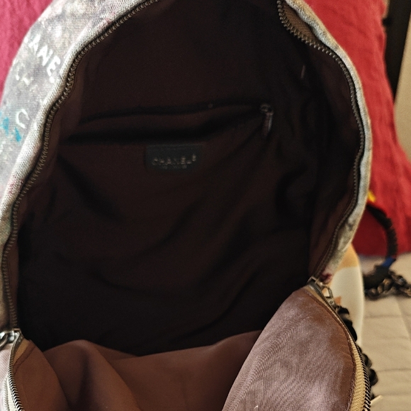 Chic Designer Brown Backpack - Picture 3 of 4